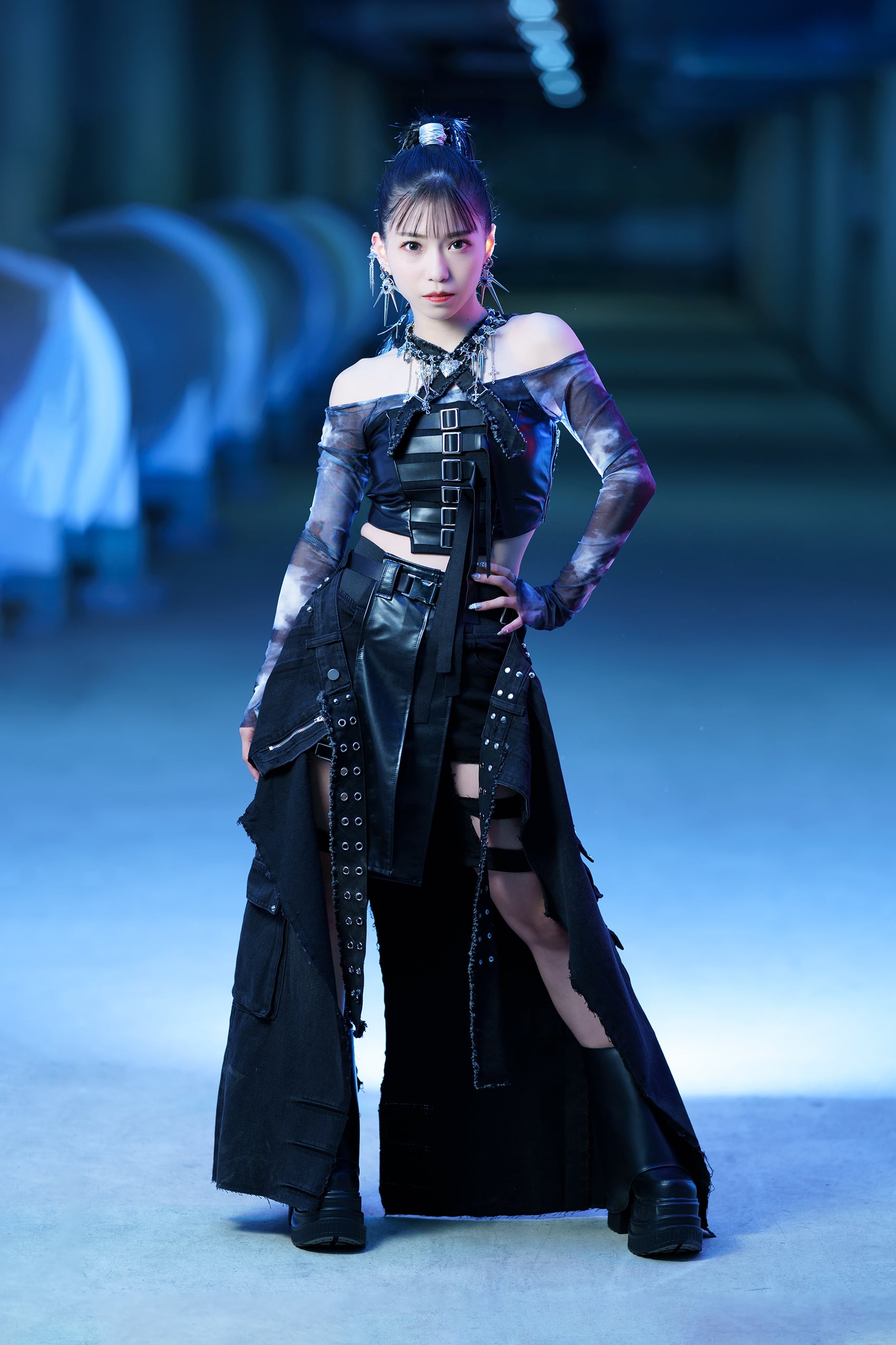 亜咲花 / Artist Photographyのサムネイル画像